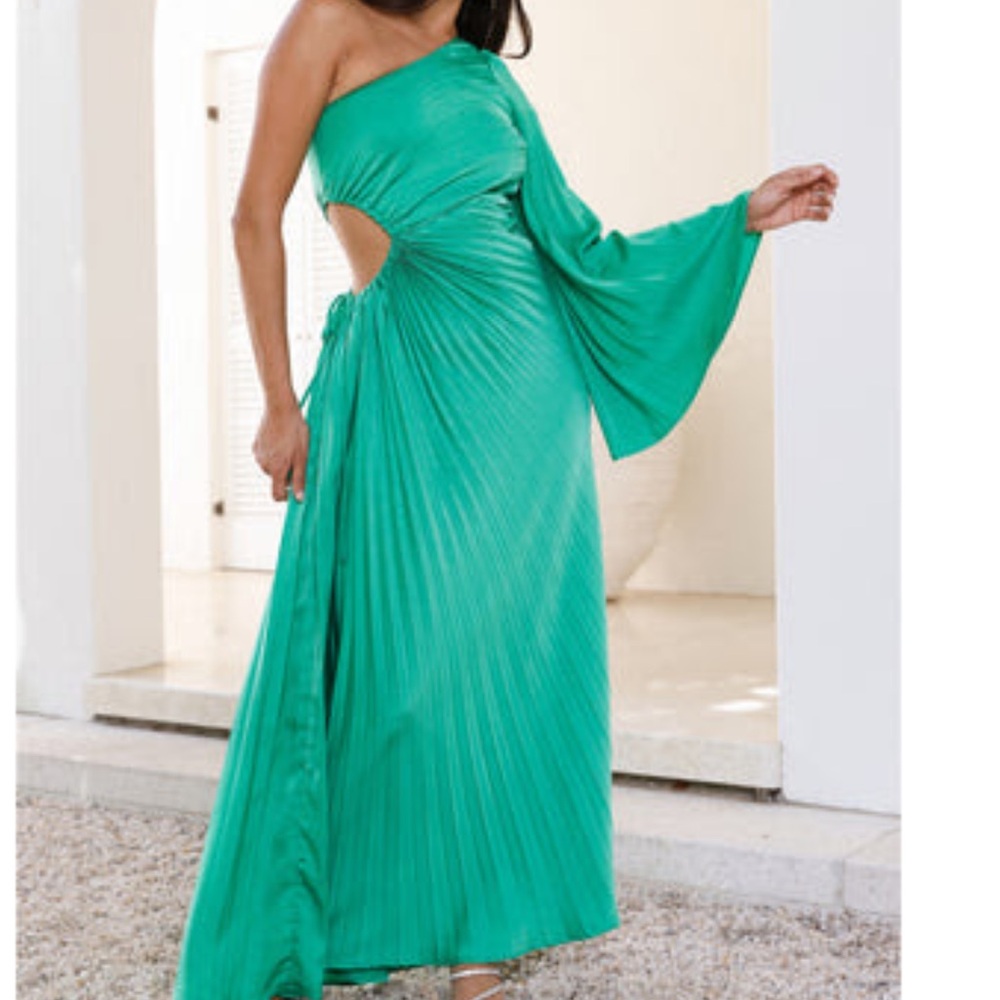 Hello Molly Vibrant Green One-Shoulder Dress